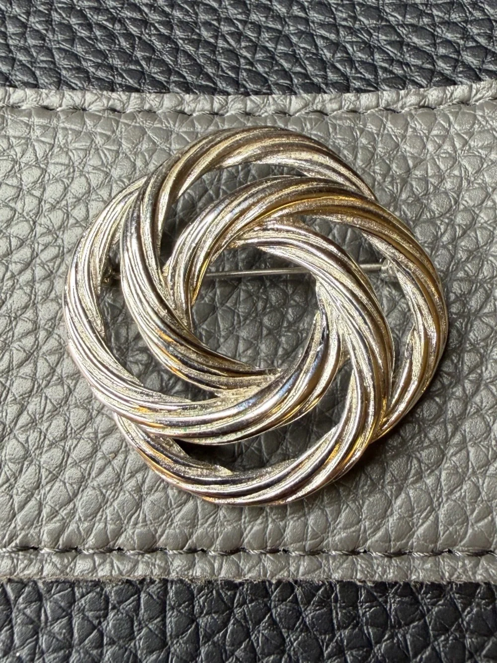 Vintage Monet Silver Tone Swirl Brooch Pin 1.75